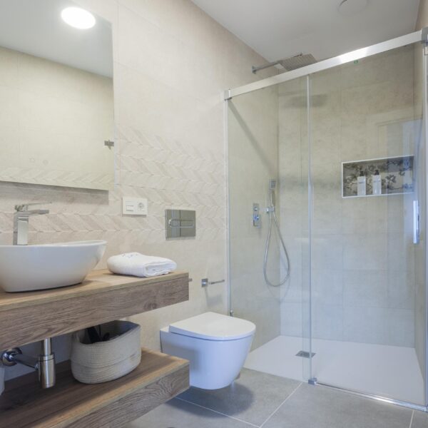 Apartamento Porcía. Baño